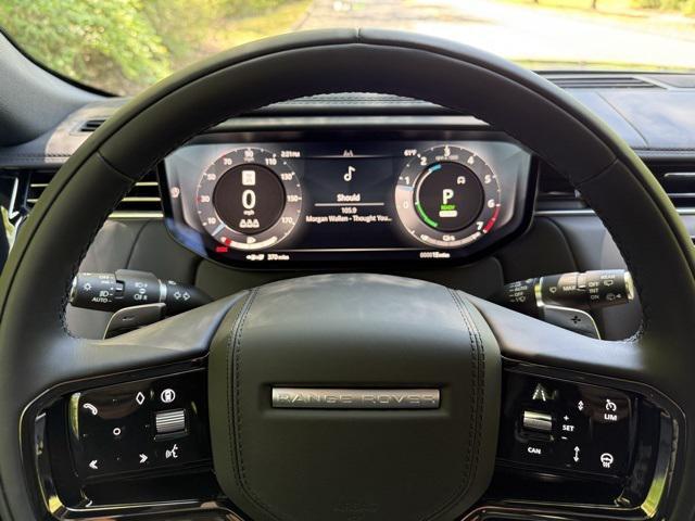 Photo of 2025 Grey Land Rover Range Rover Sport