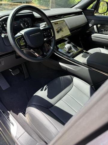 Photo of 2025 Grey Land Rover Range Rover Sport