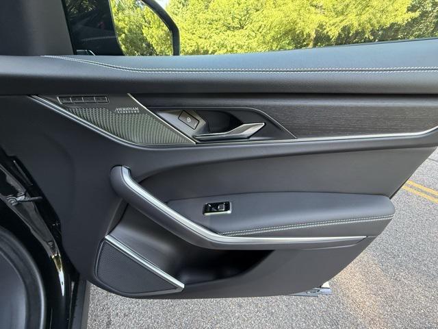 Photo of 2026 Santorini Black Jaguar F-PACE