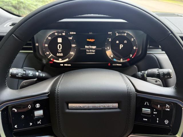 Photo of 2025 Santorini Black Land Rover Range Rover Sport