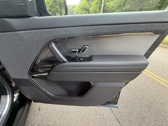 Photo of 2025 Santorini Black Land Rover Range Rover Sport