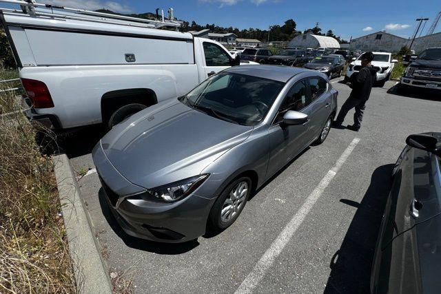 2016 Mazda Mazda3
