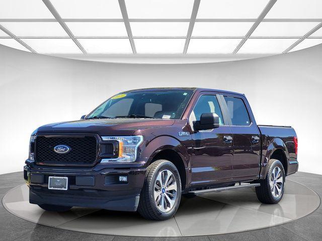 Photo of 2019 Magma Red Ford F-150