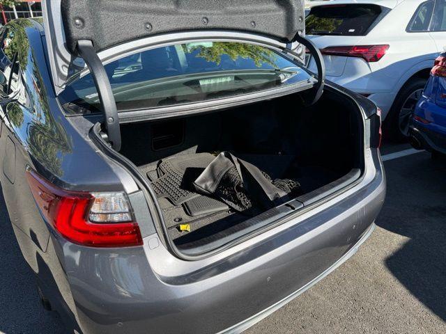 Photo of 2016 Nebula Gray Pearl Lexus ES 350