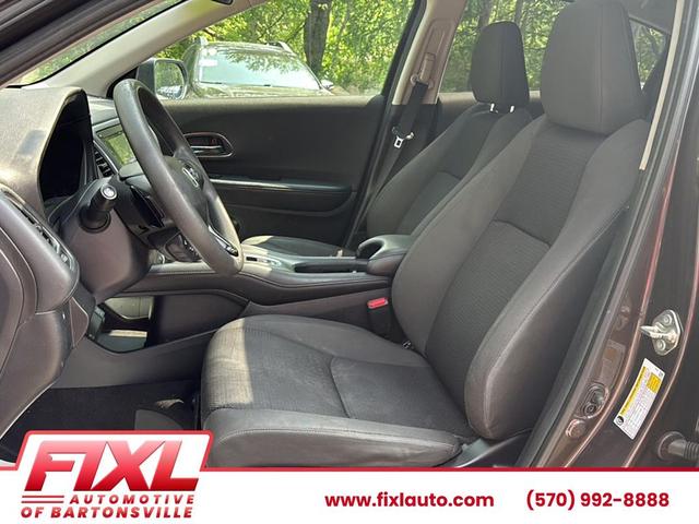 Photo of 2020 Midnight Amethyst Metallic Honda HR-V