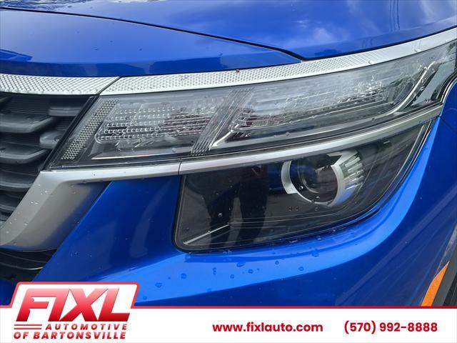 Photo of 2021 Neptune Blue Kia Seltos
