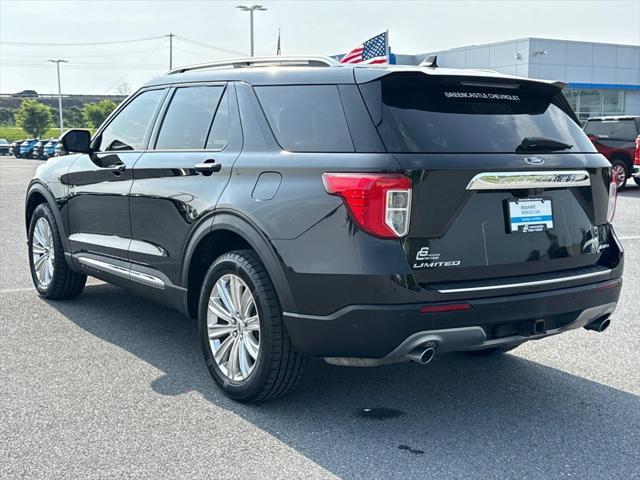 Photo of 2021 Agate Black Metallic Ford Explorer