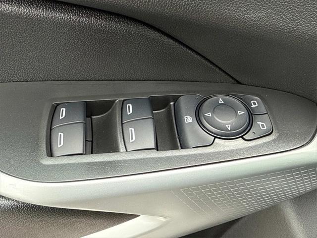 Photo of 2025 Sterling Gray Metallic Chevrolet Trax