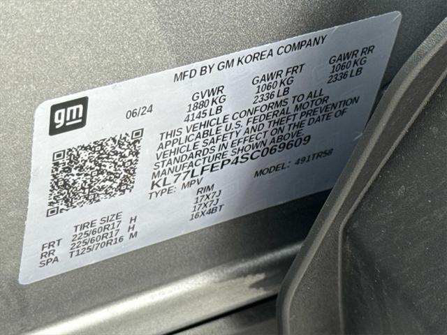Photo of 2025 Sterling Gray Metallic Chevrolet Trax