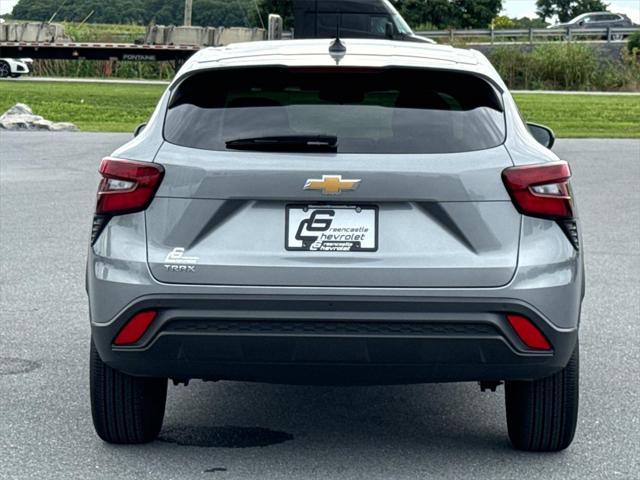 Photo of 2025 Sterling Gray Metallic Chevrolet Trax