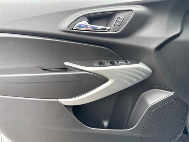 Photo of 2025 Sterling Gray Metallic Chevrolet Trax
