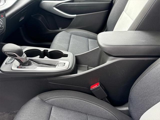 Photo of 2025 Sterling Gray Metallic Chevrolet Trax