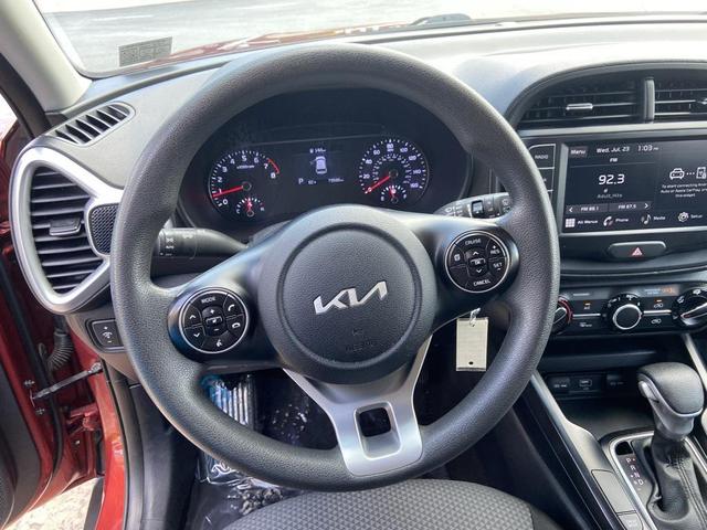 Photo of 2022 Mars Orange Kia Soul