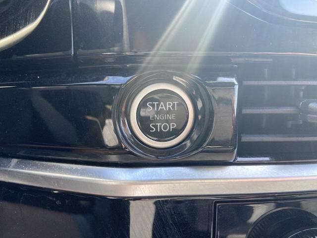 Photo of 2022 Brilliant Silver Metallic Nissan Pathfinder