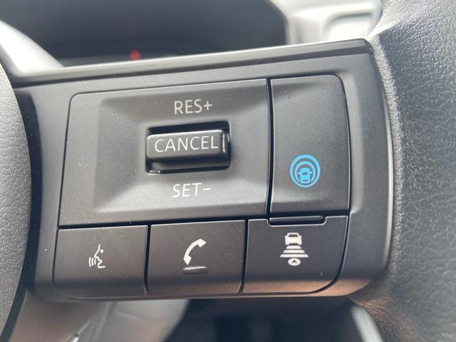 Photo of 2024 Super Black Nissan Rogue