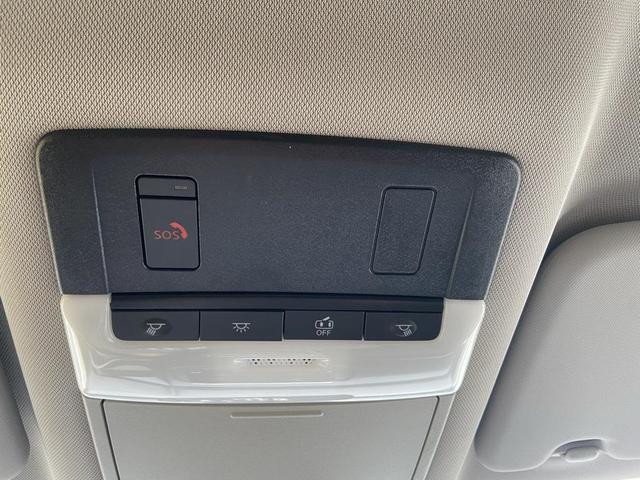Photo of 2024 Super Black Nissan Rogue