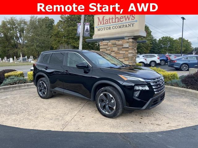 Photo of 2024 Super Black Nissan Rogue