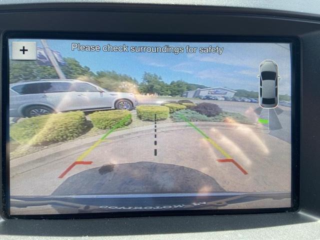 Photo of 2018 Shadow Black Ford Explorer