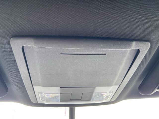Photo of 2018 Shadow Black Ford Explorer