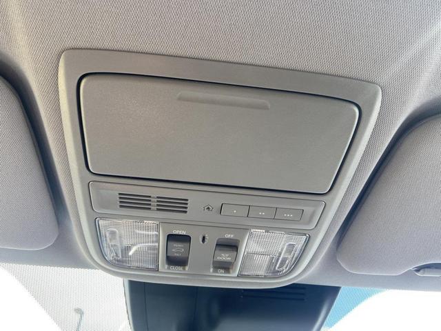 Photo of 2020 Lunar Silver Metallic Honda CR-V