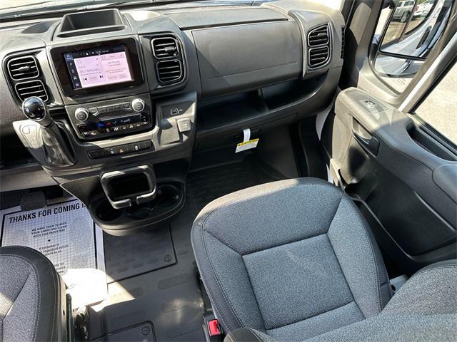 Photo of 2025 Bright White Clearcoat RAM ProMaster 1500