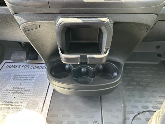 Photo of 2025 Bright White Clearcoat RAM ProMaster 1500