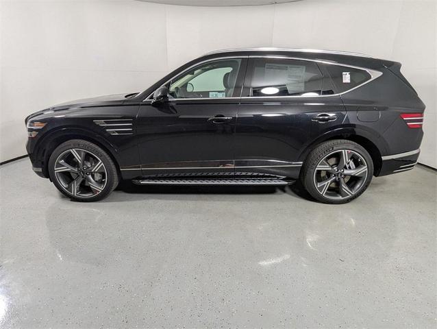 Photo of 2025 Vik Black Genesis GV80