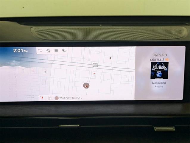 Photo of 2025 Vik Black Genesis GV80