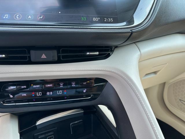 Photo of 2022 Ebony Twilight Metallic Buick Envision