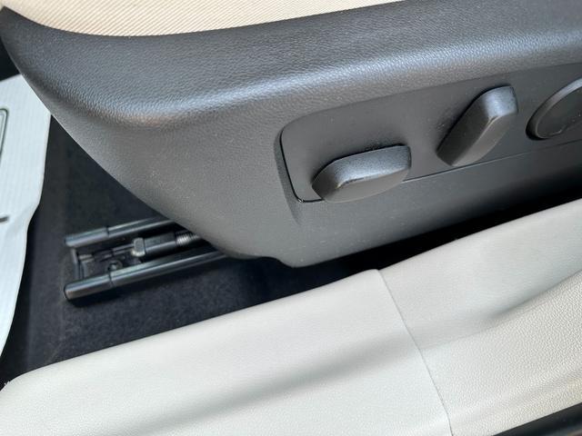 Photo of 2022 Ebony Twilight Metallic Buick Envision