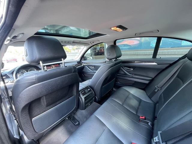 Photo of 2016 Black Sapphire Metallic BMW 528
