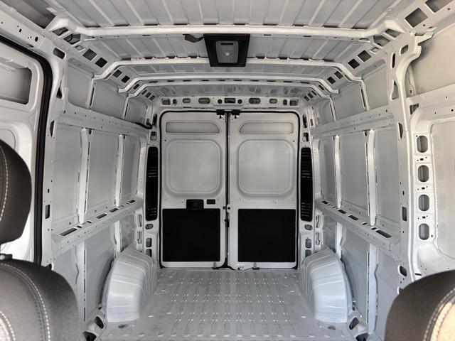 Photo of 2025 Bright White Clearcoat RAM 2500