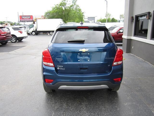 Photo of 2019 Pacific Blue Metallic Chevrolet Trax