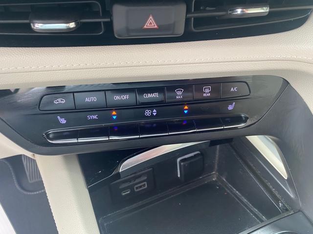 Photo of 2022 Cinnabar Metallic Buick Envision