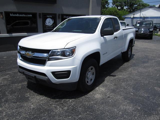 Photo of 2019 Summit White Chevrolet Colorado