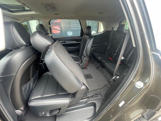 Photo of 2022 Dark Moss Kia Telluride