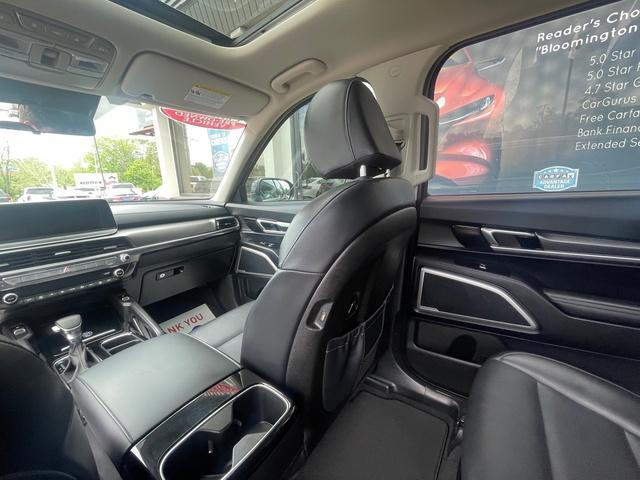 Photo of 2022 Dark Moss Kia Telluride
