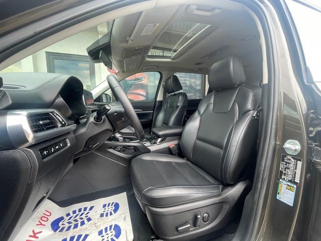 Photo of 2022 Dark Moss Kia Telluride