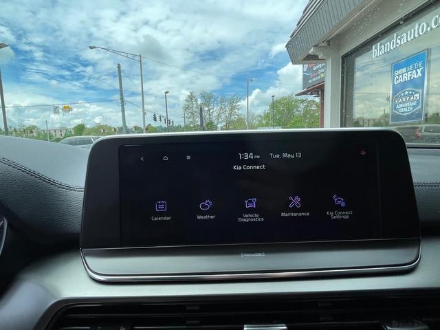Photo of 2022 Dark Moss Kia Telluride