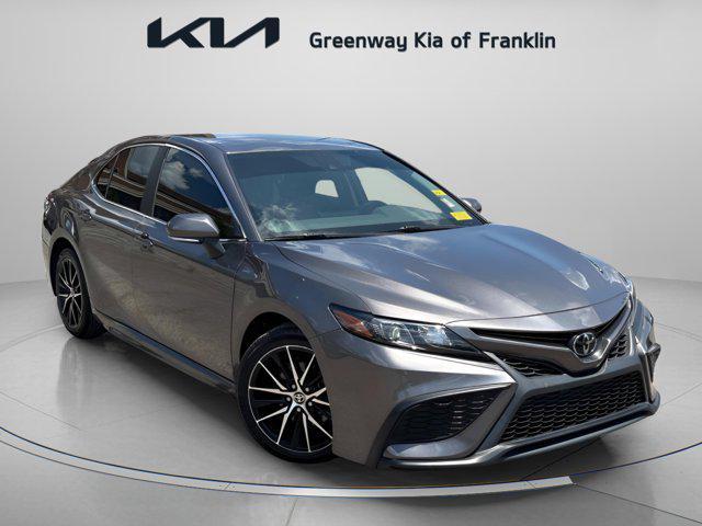 Photo of 2023 Gray Toyota Camry