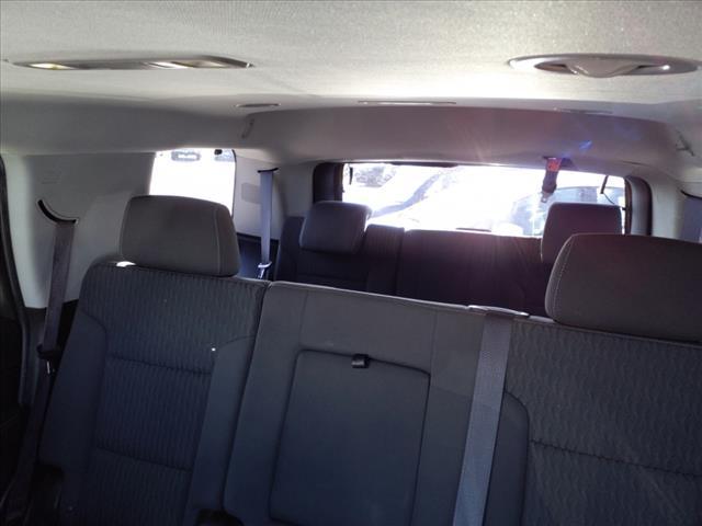 Photo of 2017 Black GMC Yukon