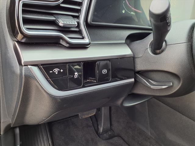 Photo of 2024 Black Kia Sportage