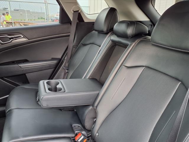 Photo of 2024 Black Kia Sportage