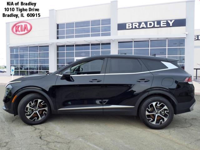 Photo of 2024 Black Kia Sportage