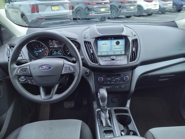 Photo of 2019 Black Ford Escape