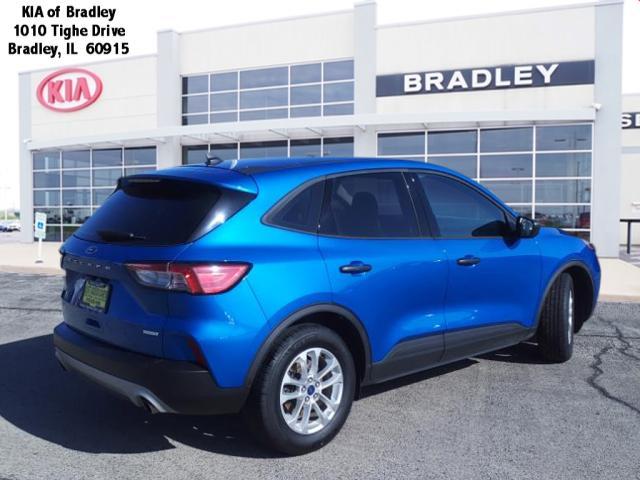 Photo of 2020 Blue Ford Escape