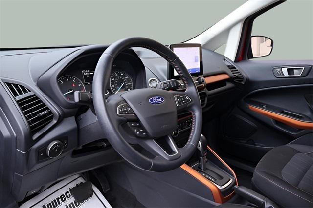 Photo of 2022 RUBY RED MET TNTD CLEARCOAT Ford EcoSport