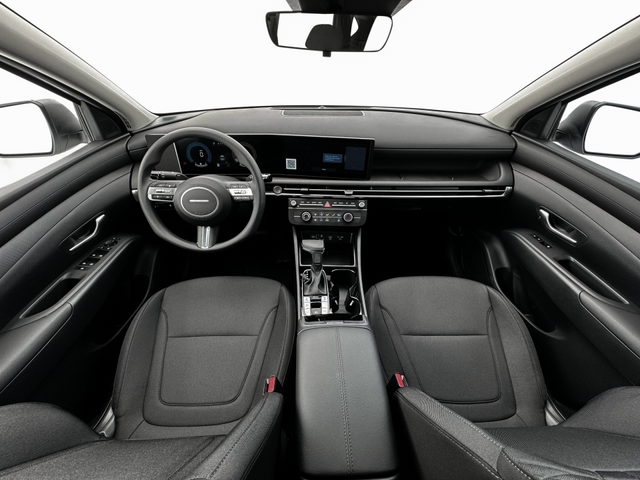 Photo of 2025 Shimmering Silver Hyundai TUCSON