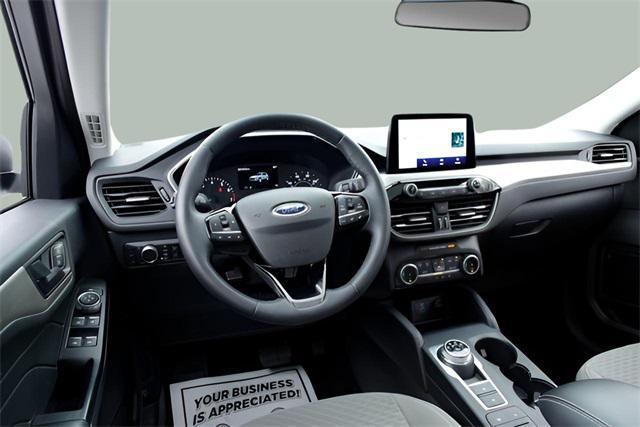 Photo of 2022 Oxford White Ford Escape