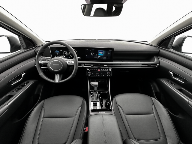 Photo of 2025 Shimmering Silver Hyundai TUCSON
